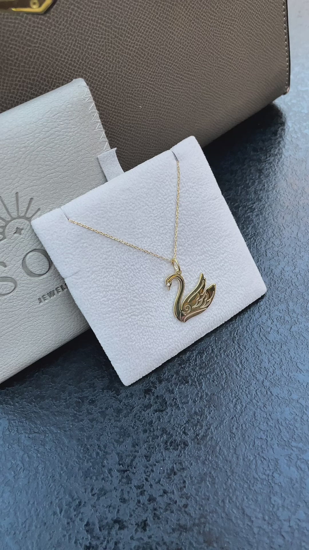 Pure 18k Gold swan necklace